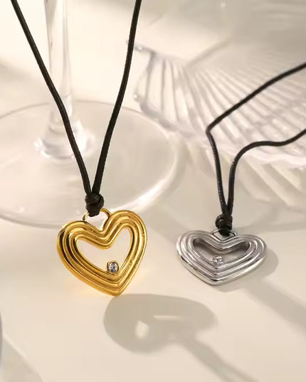 ETERNAL LOVE PENDANT