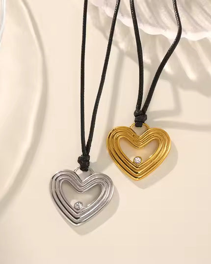 ETERNAL LOVE PENDANT